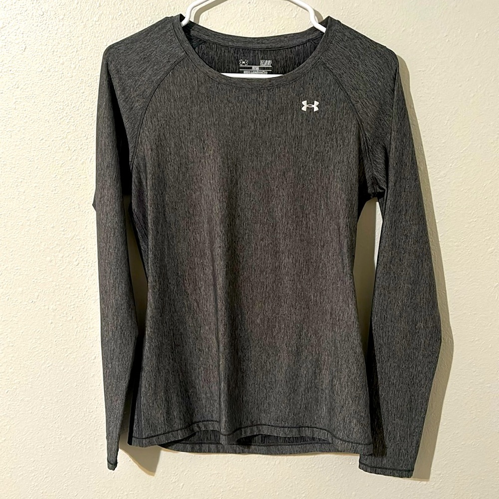 Gray Under Armour, Heat gear, size small